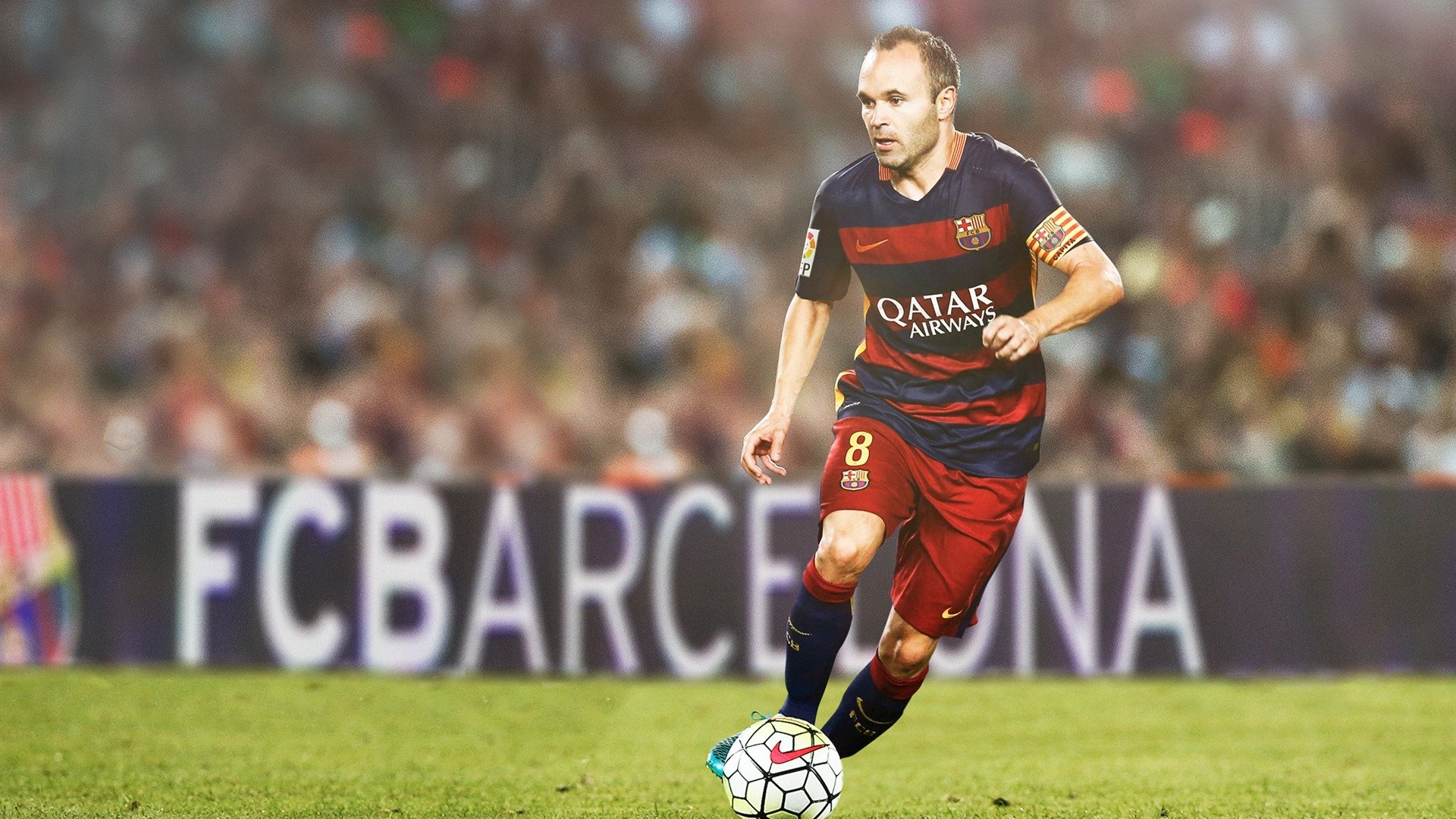 中学生足球精英营通过实战提升技战术理解，市区全面建立校园足球精英训练营